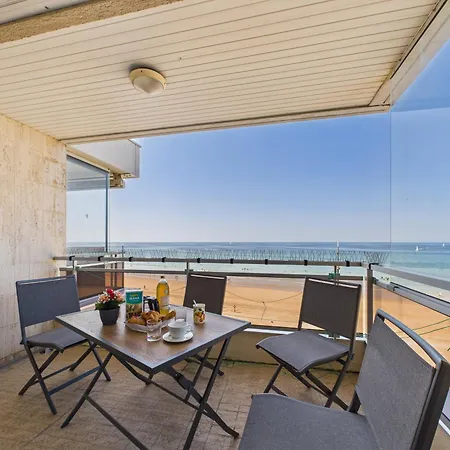 Vue Mer, Joli Pour 4 A 40m De La