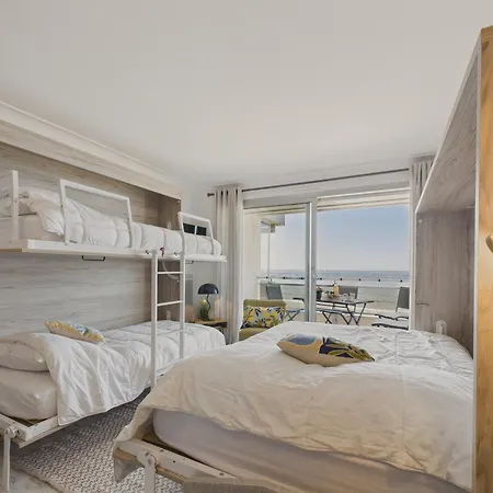 Vue Mer, Joli Pour 4 A 40m De La